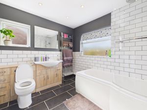 Bathroom - click for photo gallery